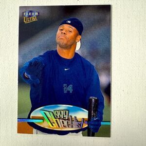 1999 Fleer Ultra Ken Griffey Jr Checklist #215